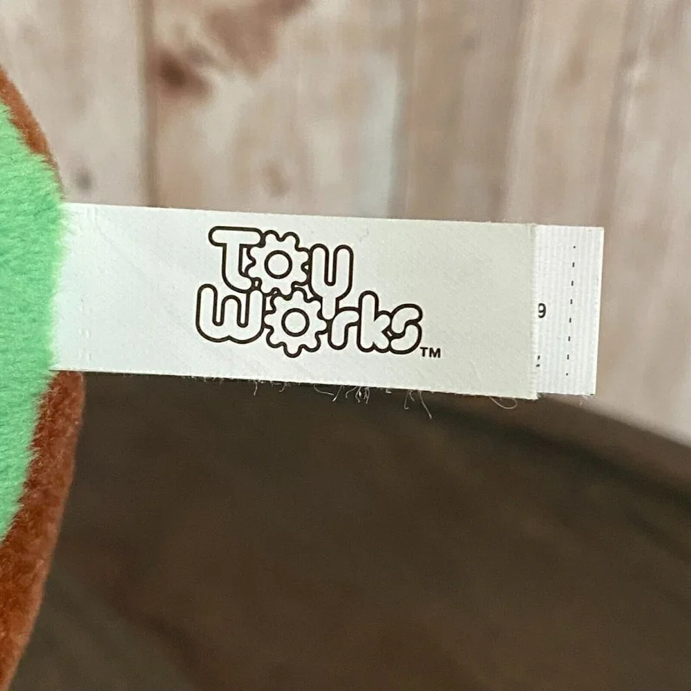 Toy Works by Toy Factory Avocado Guac Star Green Plush Fruit Stuffed Toy 7''